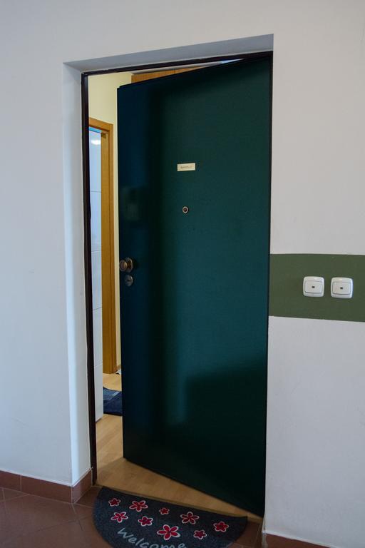 Apartment Giro Zagreb Bagian luar foto